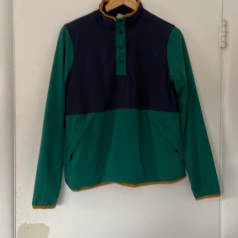 The north face mountain crewneck button front